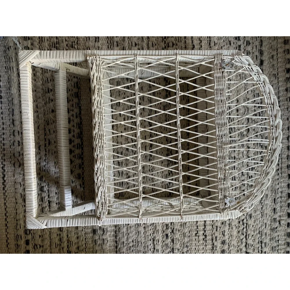 Vintage White Wicker Wall Shelf Arched Rattan 2 Tier Towel Bar Boho Cottagecore
